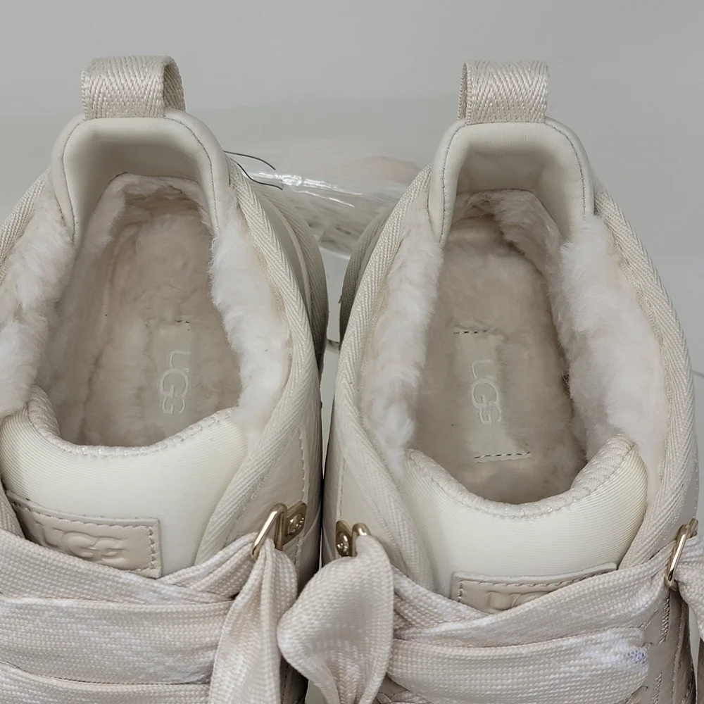 UGG neumel ft